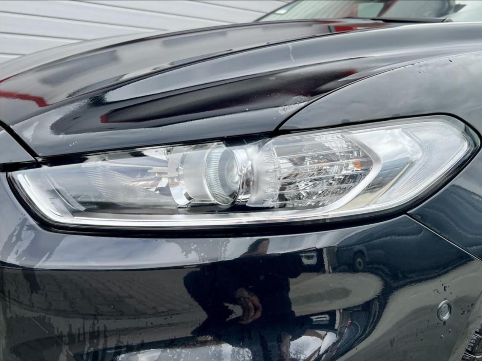 Ford Mondeo 17