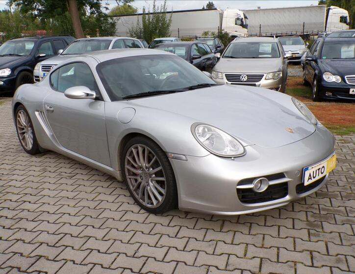 Porsche Cayman 1