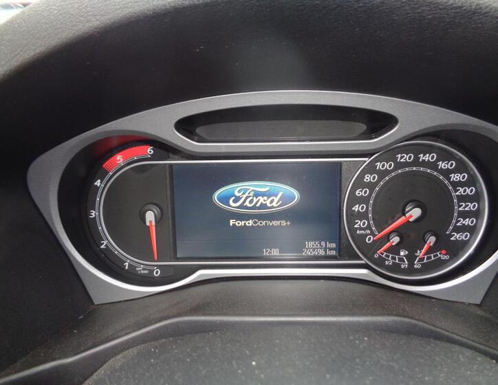 Ford Mondeo 9