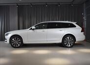 Volvo V90 2