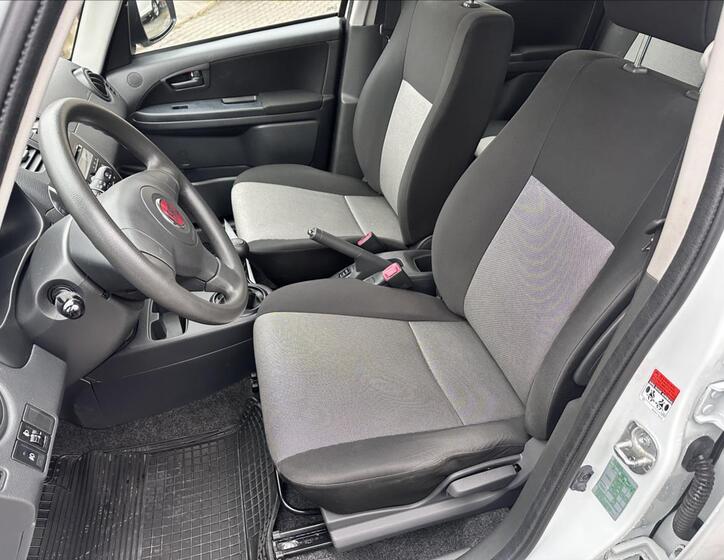 Fiat Sedici 12