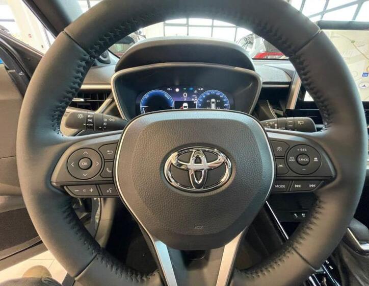 Toyota Corolla Cross 19