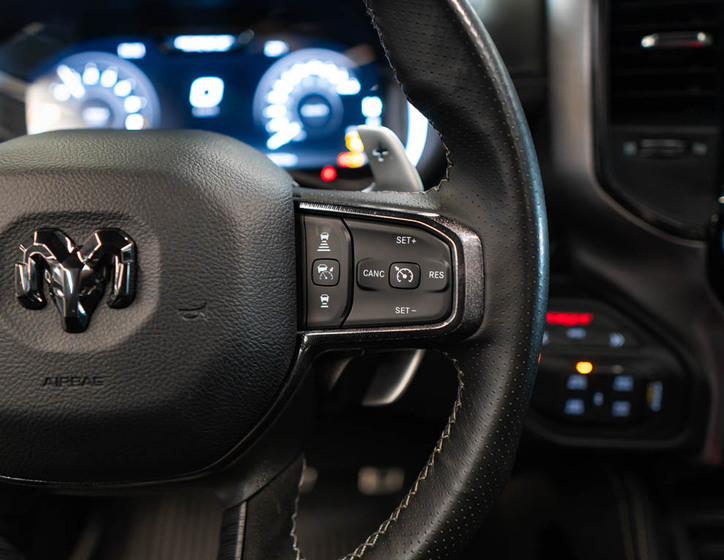 Dodge RAM 16