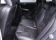 Volvo XC60 15
