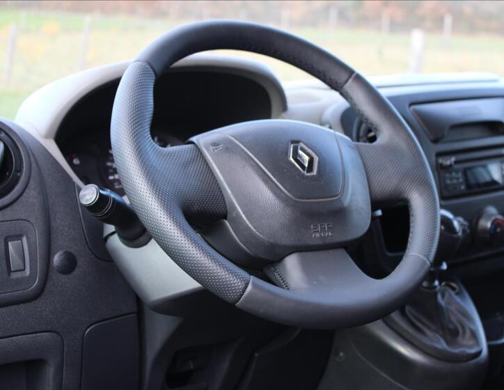 Renault Master 19