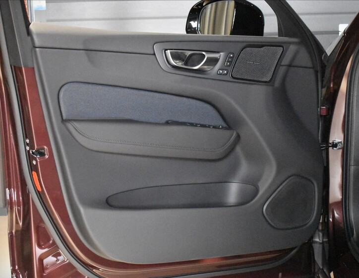 Volvo XC60 14