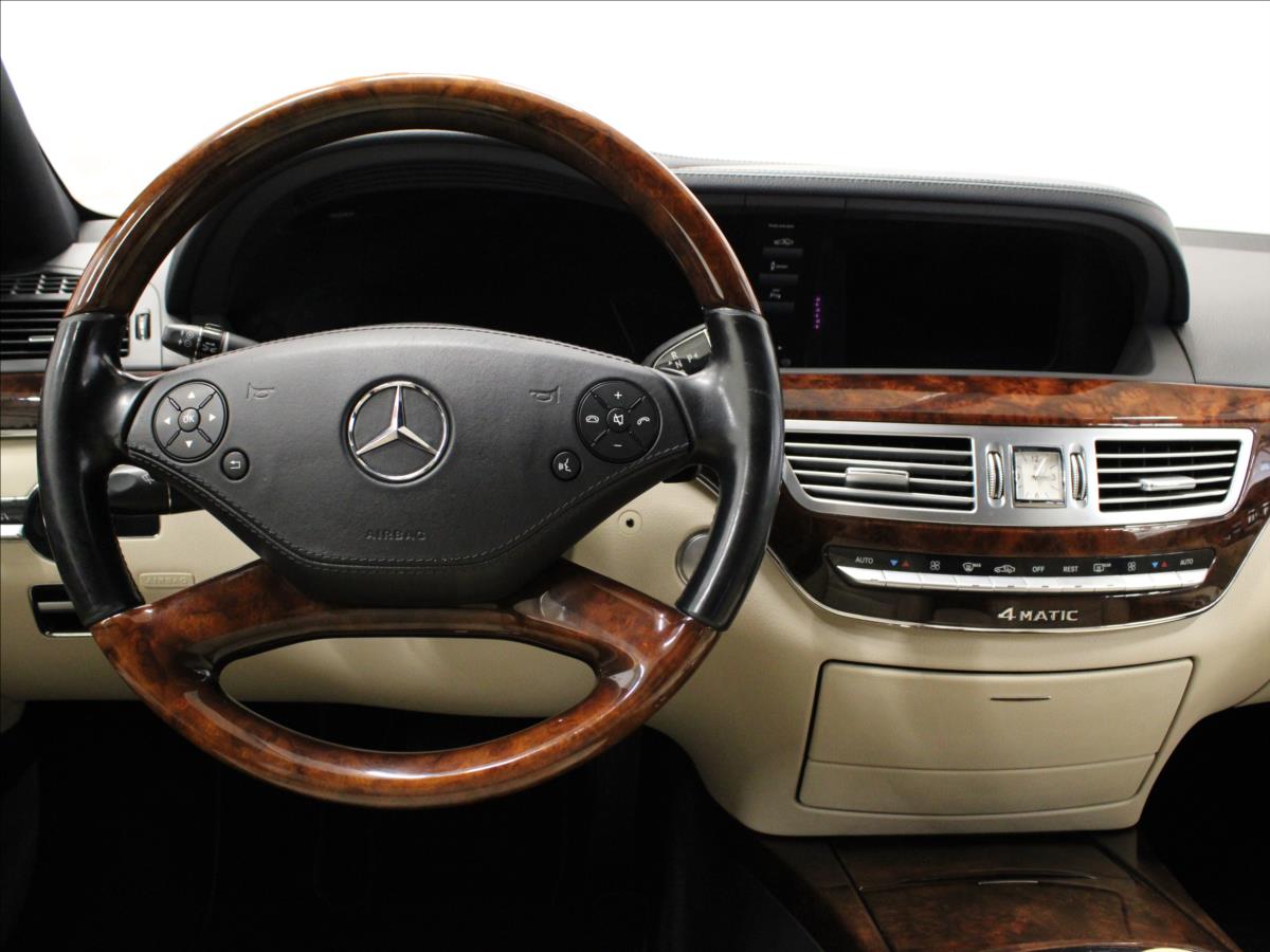 Mercedes-Benz Třídy S