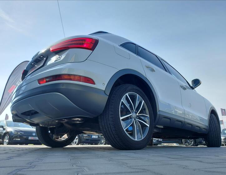 Audi Q3 40