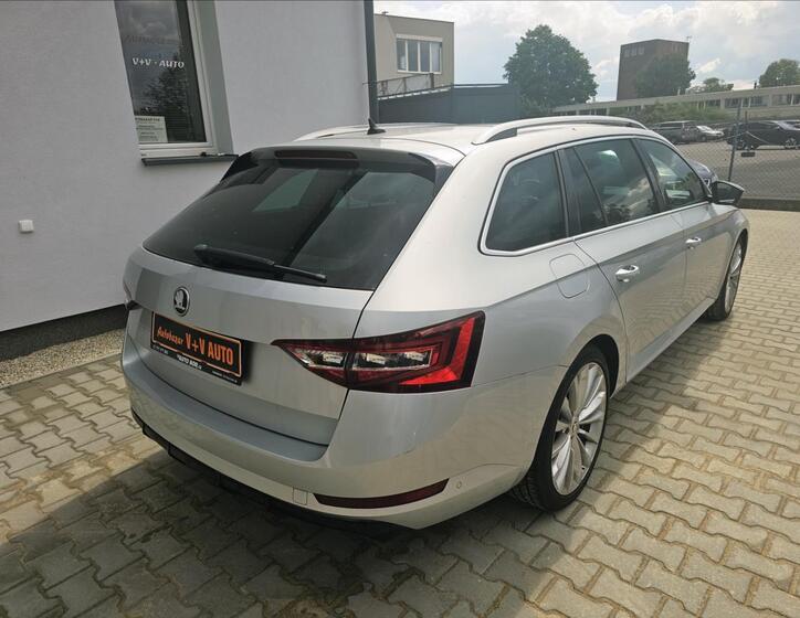Škoda Superb 6