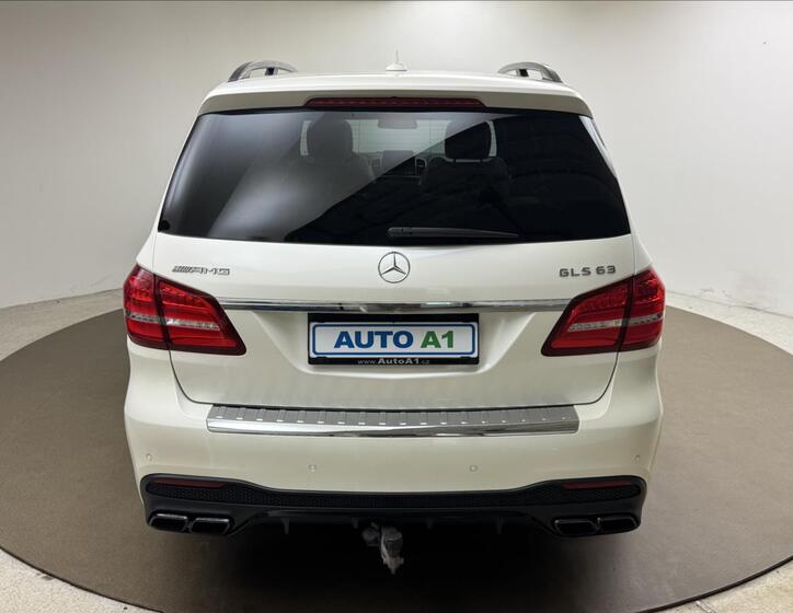 Mercedes-Benz GLS 5