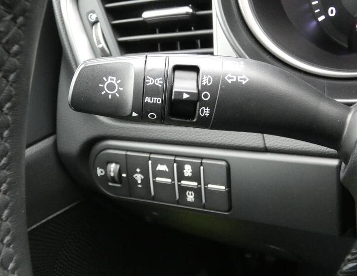 Kia Ceed 10