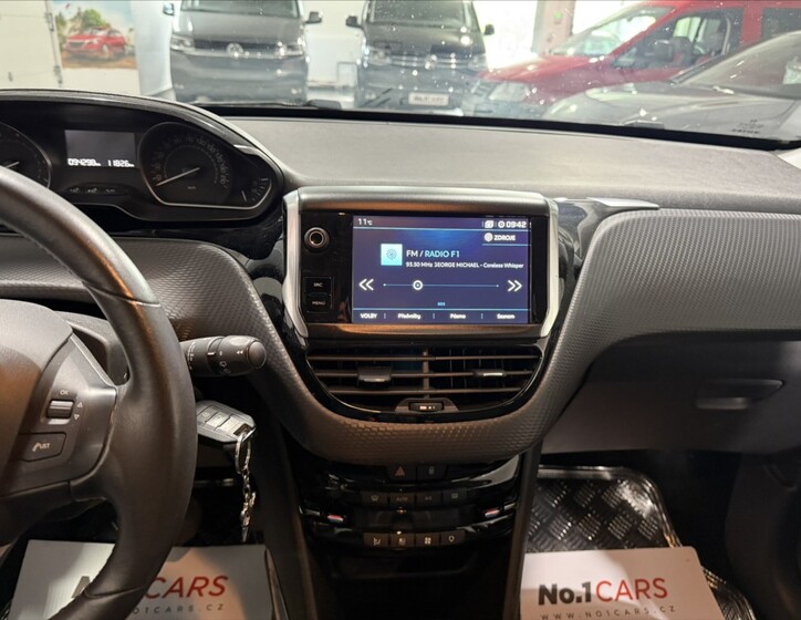 Peugeot 2008 17