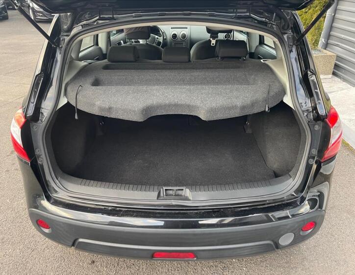 Nissan Qashqai 22