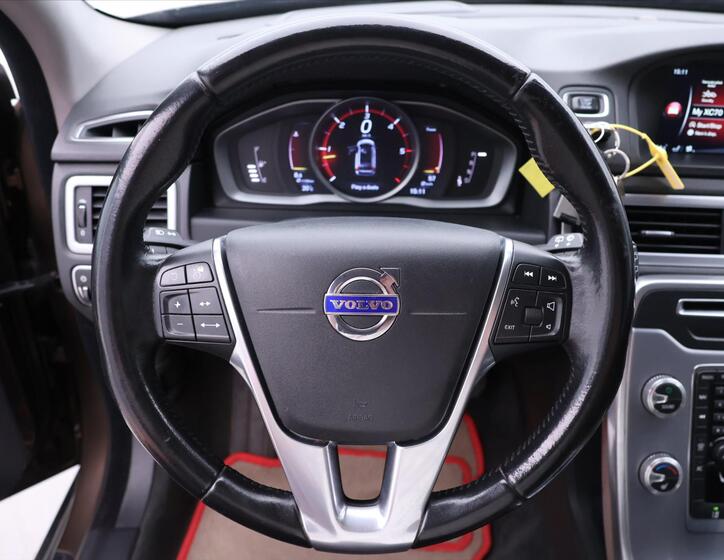 Volvo XC70 20