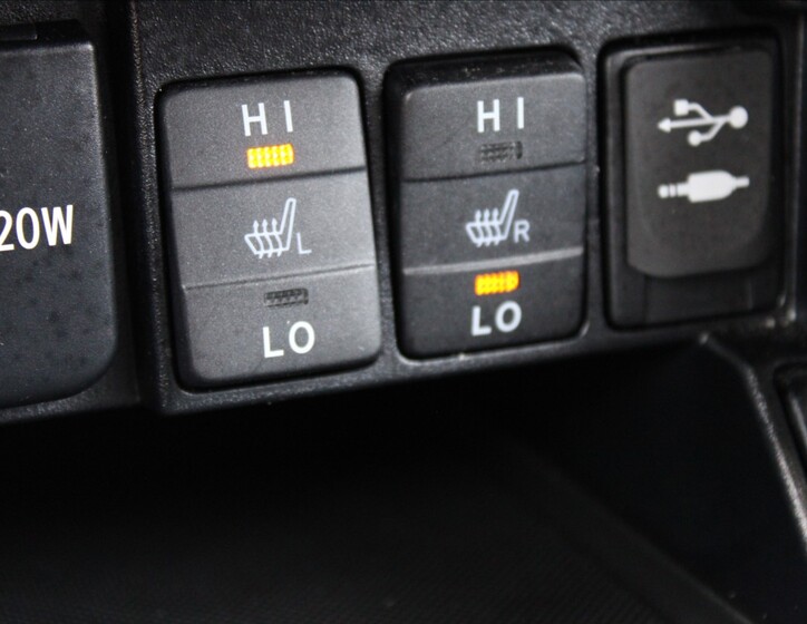 Toyota Auris 15