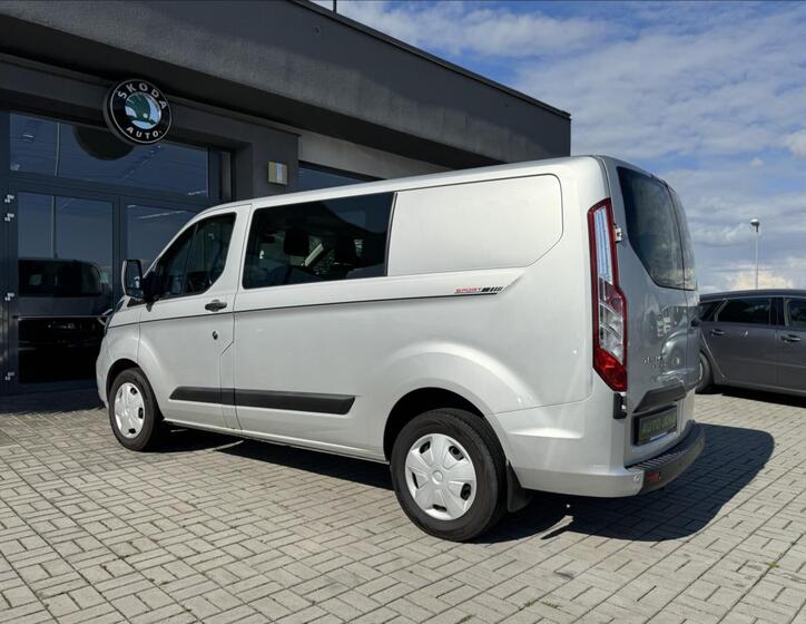 Ford Transit 8