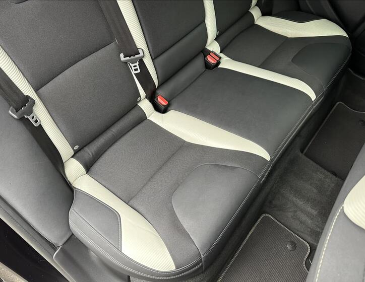 Volvo V60 30