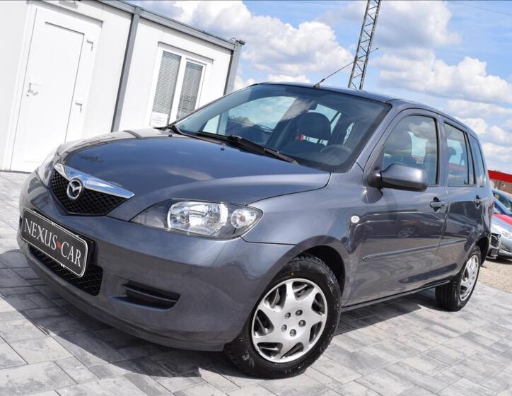 Mazda 2 1