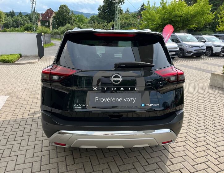 Nissan Ostatní 5