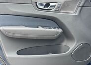 Volvo XC60 13