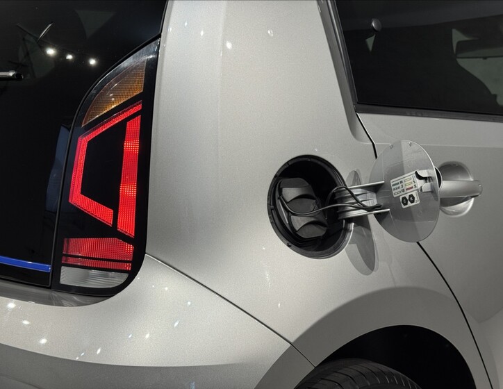Volkswagen e-up! 15