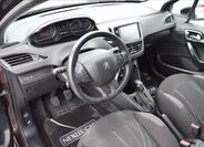 Peugeot 208 16
