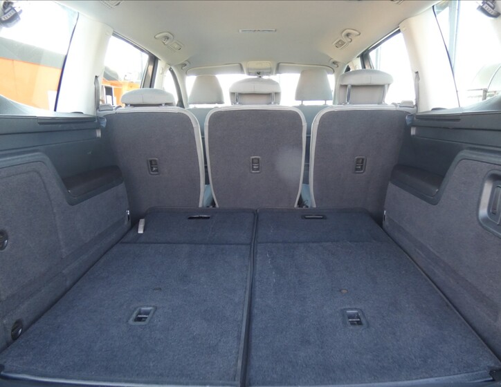 Seat Alhambra 17