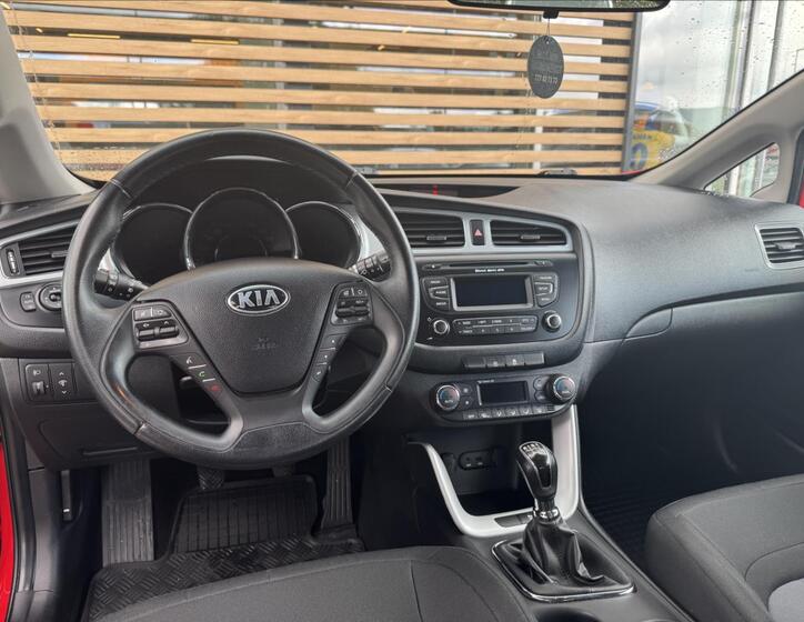 KIA Ceed 5