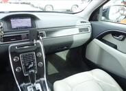 Volvo XC70 24