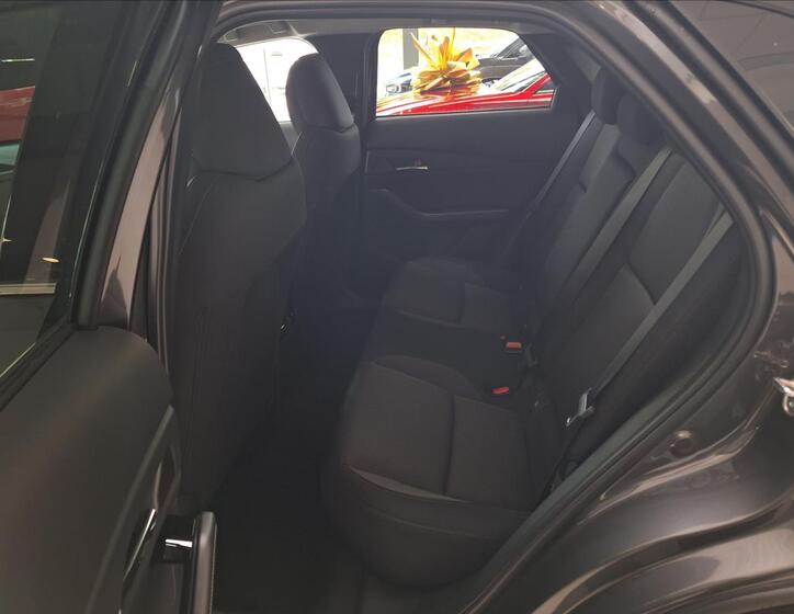 Mazda CX-30 5