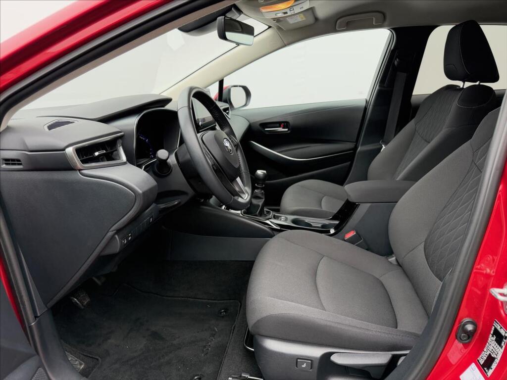 Toyota Corolla 9