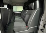 Toyota ProAce 9