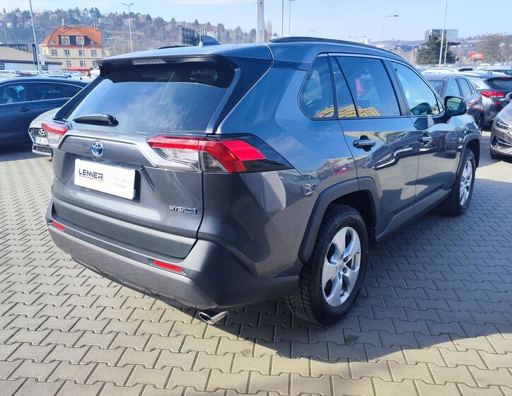 Toyota RAV4 5