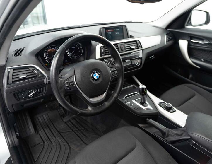 BMW Řada 1 11