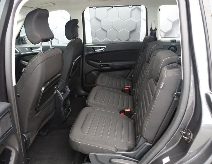 Ford Galaxy 24