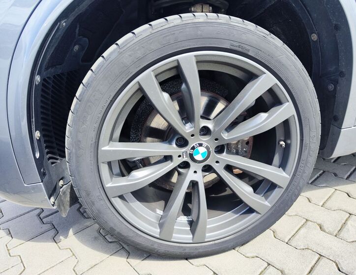 BMW X5 36