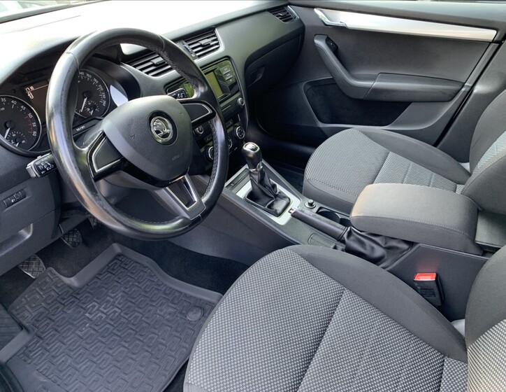 Škoda Octavia 11