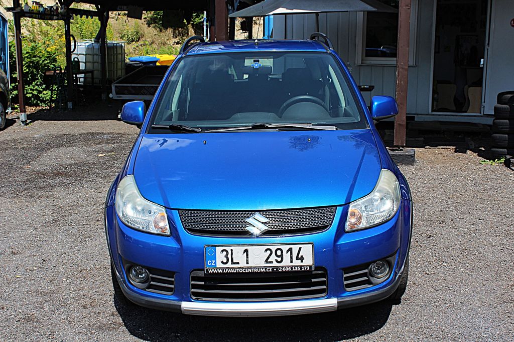 Suzuki SX4
