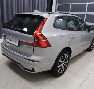 Volvo XC60 4