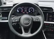 Audi A3 8