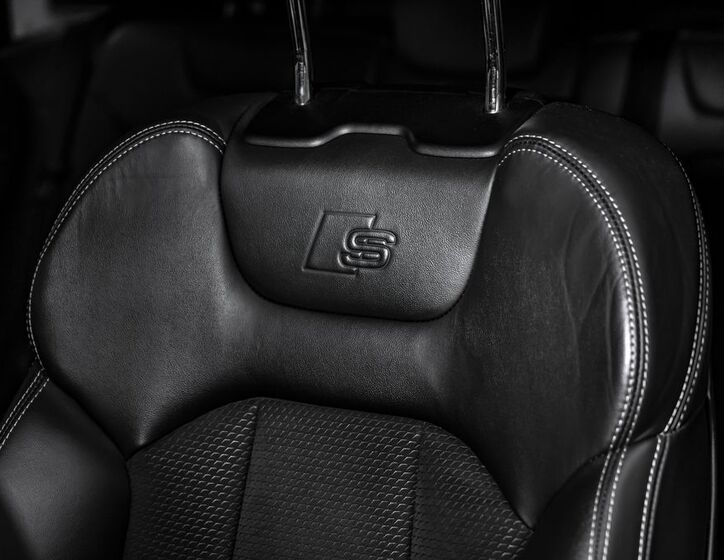 Audi Q8 22