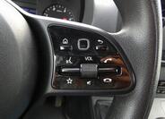 Mercedes-Benz Sprinter 12