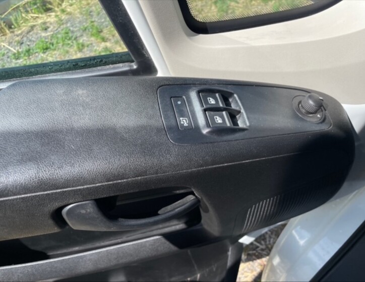 Peugeot Boxer 11