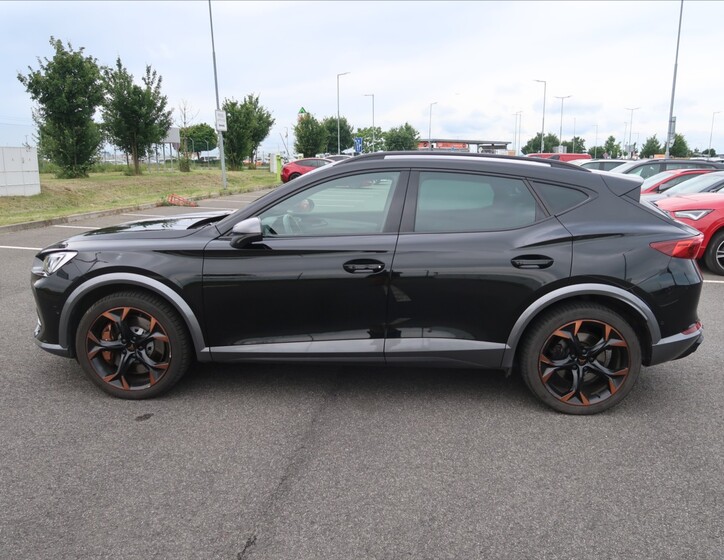 Cupra Formentor 3