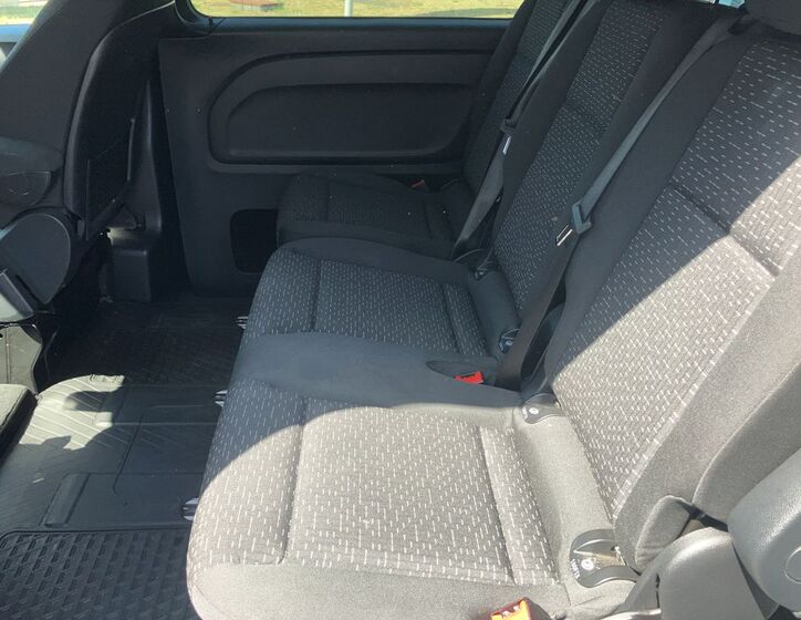 Mercedes-Benz Vito 14