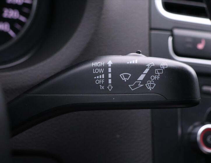 Volkswagen Polo 19