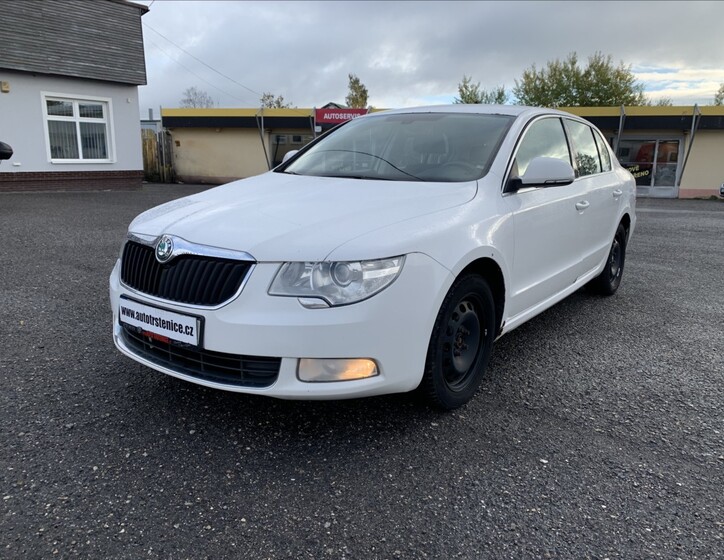 Škoda Superb 1