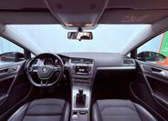 Volkswagen Golf 16
