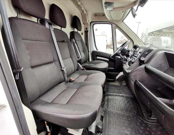 Peugeot Boxer 7