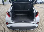 Toyota C-HR 13